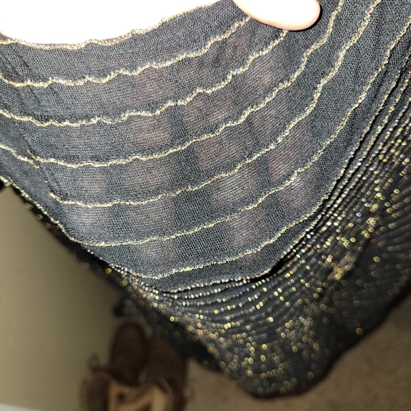 Off shoulder, Torrid, black and gold shirt. - Picture 2 of 4